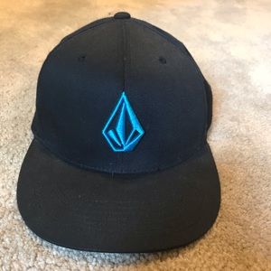 Volcom flex fit hat